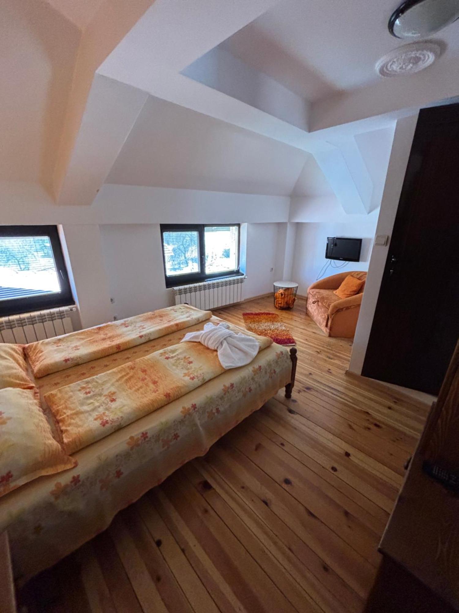 Hotel Yovkovata Kyshta Cziflik Zewnętrze zdjęcie